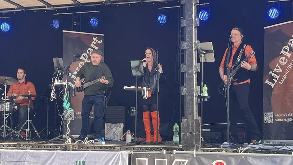 LivePart Open Air Auftritt – auf YouTube ansehen